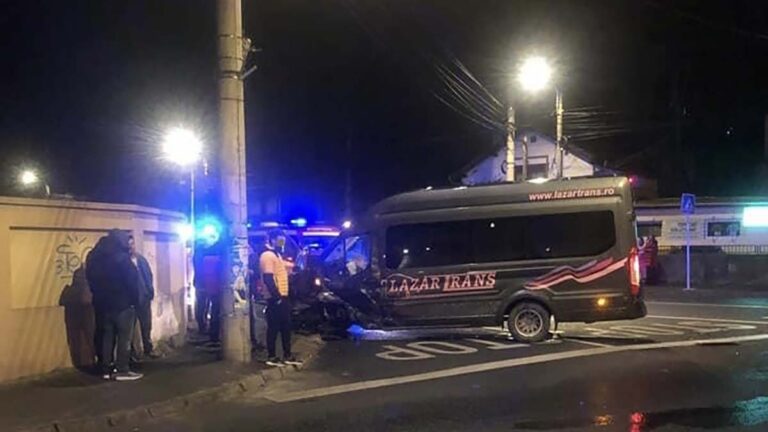 accident sibiu microbuz