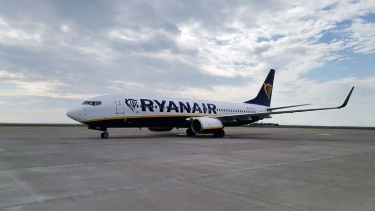 zbor ryanair suceava