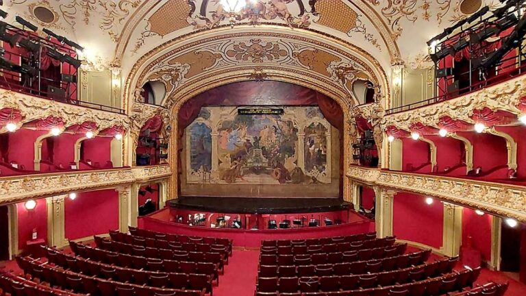 opera-iasi