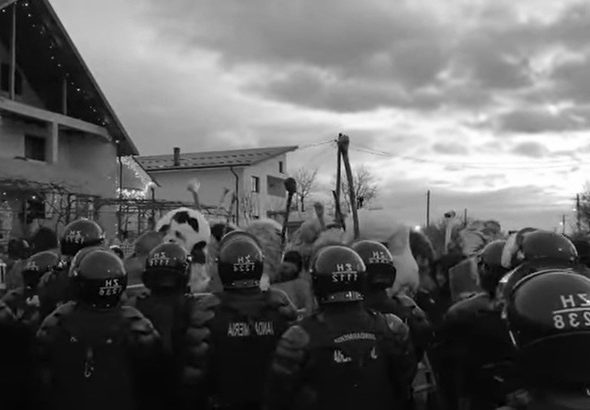 oie_319102ShUSrpjH (1)